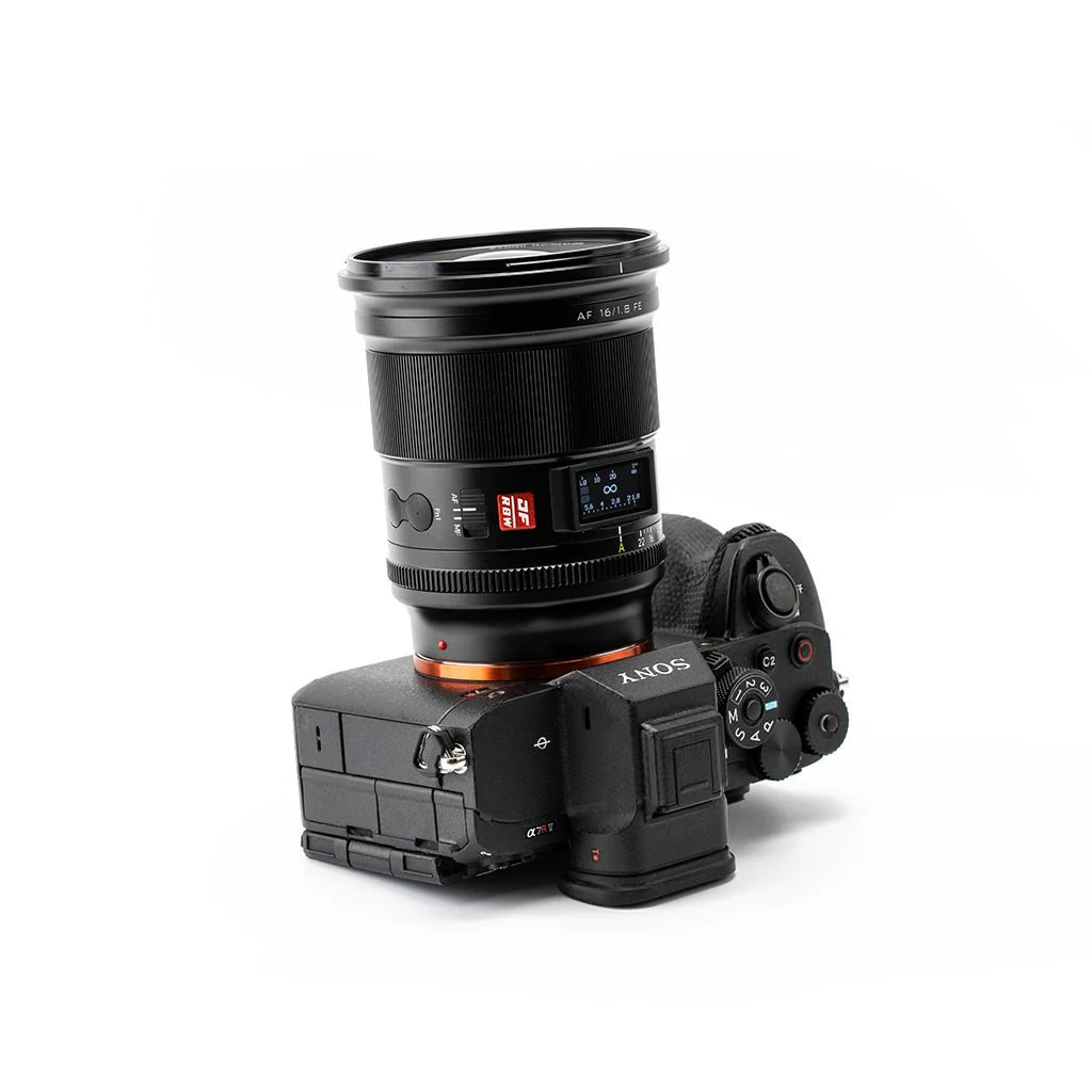 Viltrox AF 16mm F1.8 Full-Frame Lens for Sony E-Mount - Image 7